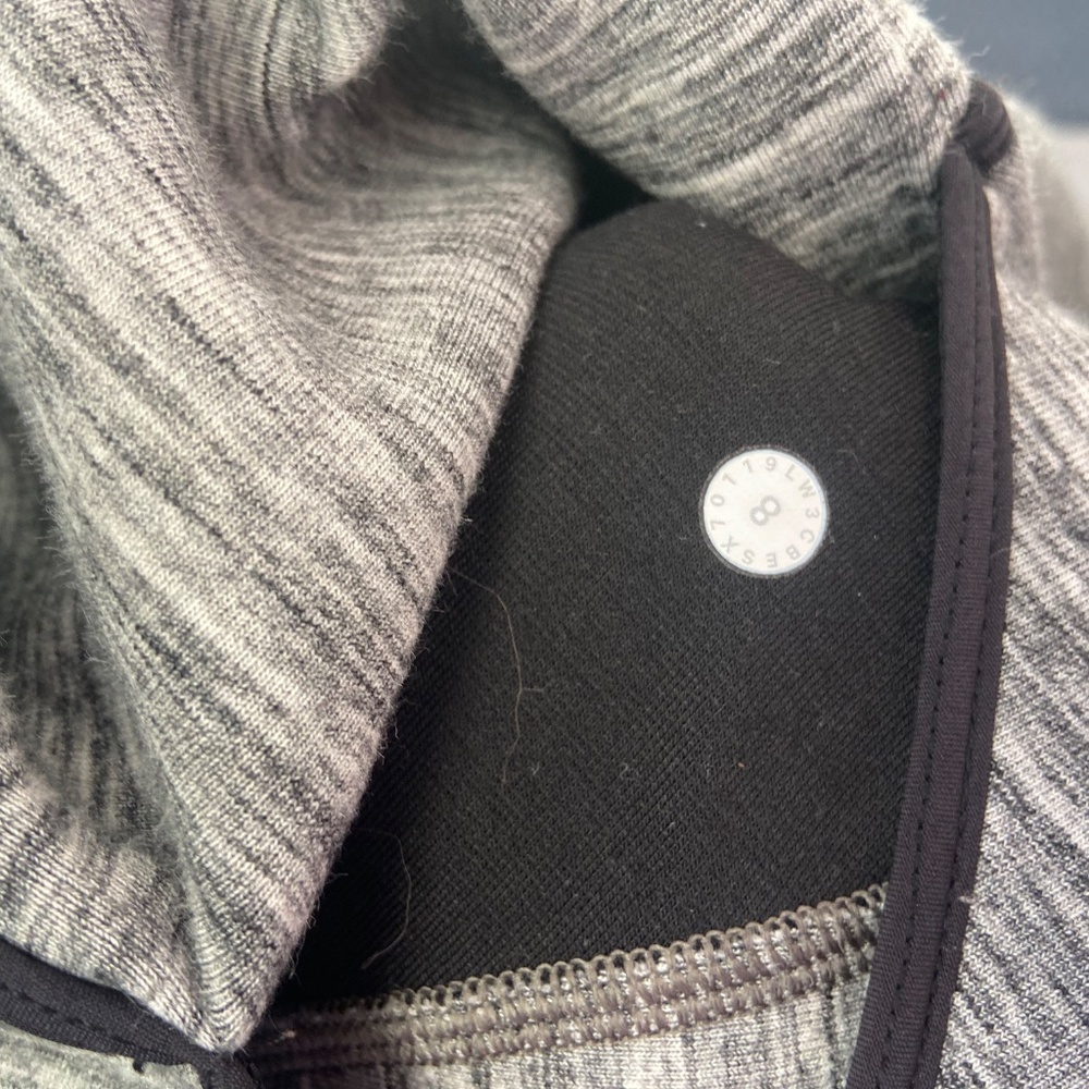Lululemon longer grey zip hoodie - Picture 7 of 8